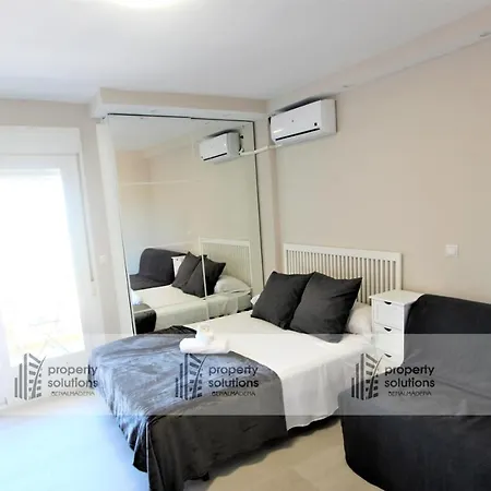 Apartamento H814 Hercules Estudio. Vistas Al Mar. Perfecta Ubicacion. Benalmádena