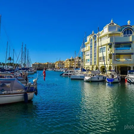 Apartamento H814 Hercules Estudio. Vistas Al Mar. Perfecta Ubicacion. Benalmádena